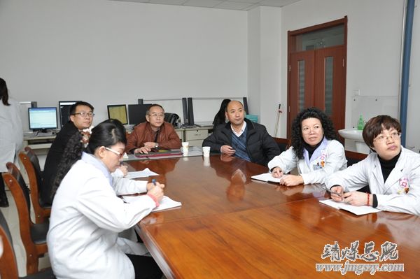 “情系西北__惠及百姓”全国医学专家走基层大型公益活动_走进集团公司总医院