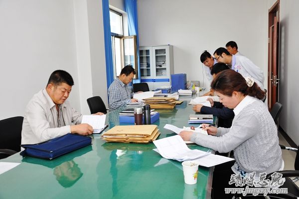 省卫计委临床合理用血专项督导检查组对集团总医院进行检查