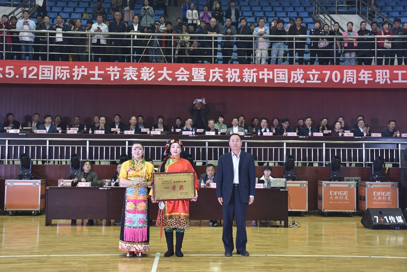 _DSC2220_wps图片.jpg